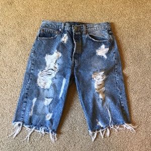 VINTAGE LEVI SHORTS GREAT CONDITION SIZE 32